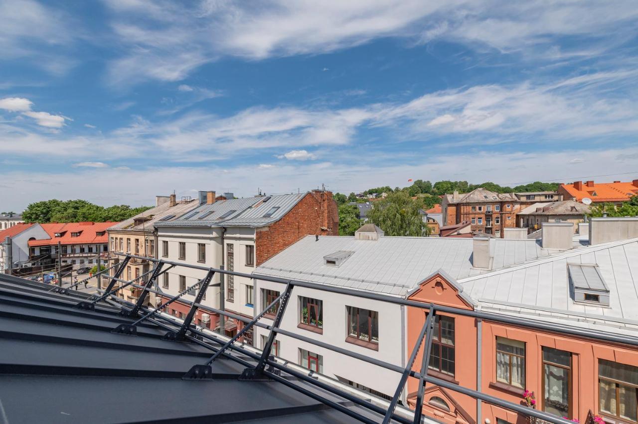 White 1 Bd Old Town Apartment By Hostlovers Kaunas Kültér fotó